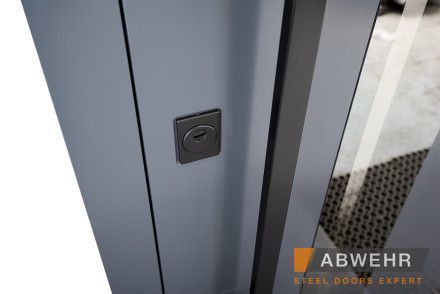 ABWEHR Ufo Black Cottage з фрамугою та терморозривом RAL7016+вулична плівка 1-35 фото